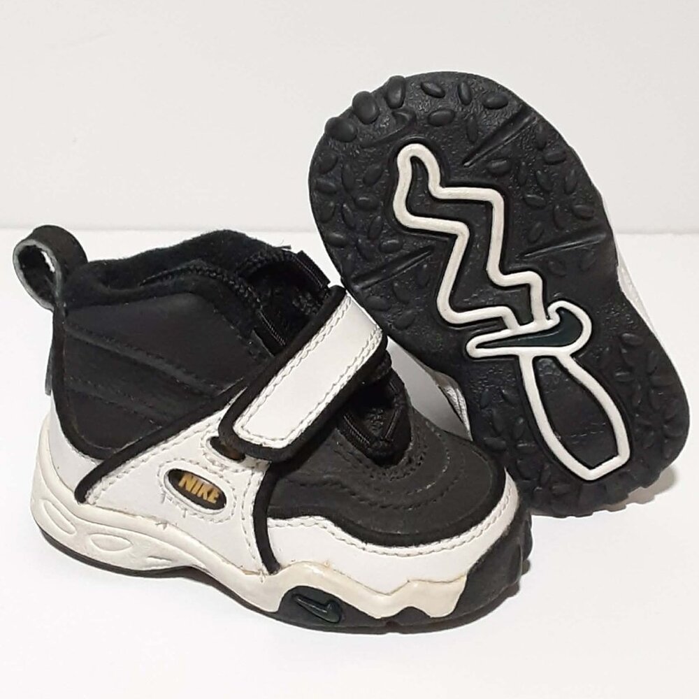 Vintage Baby Toddler Infant NIKE Hi Top Sneakers Running Shoes Size 2